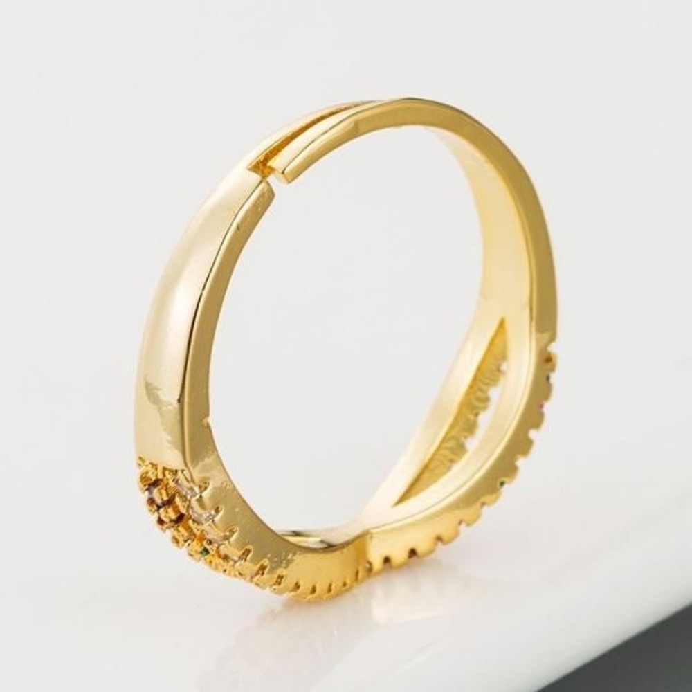 Colorful ring. - Picture 3 of 7